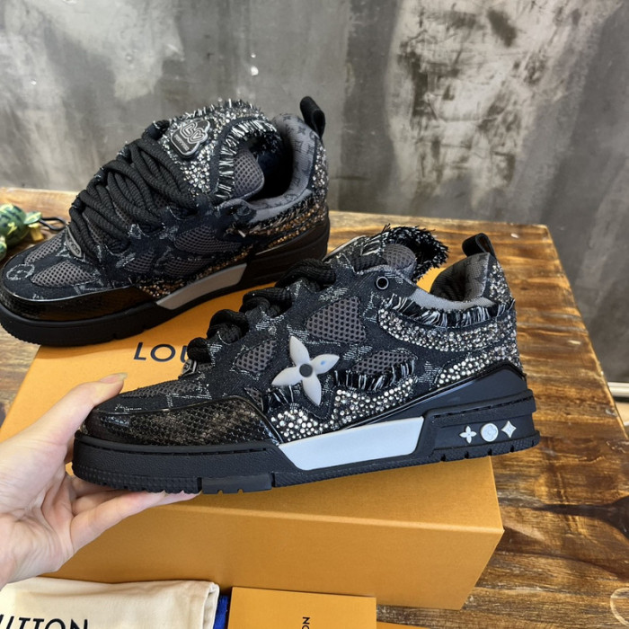 l1vv trainer