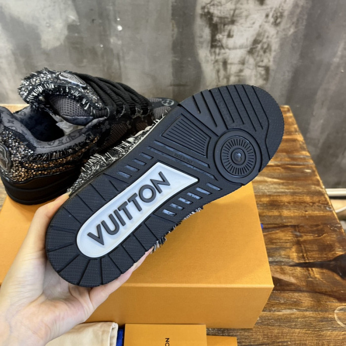 l1vv trainer