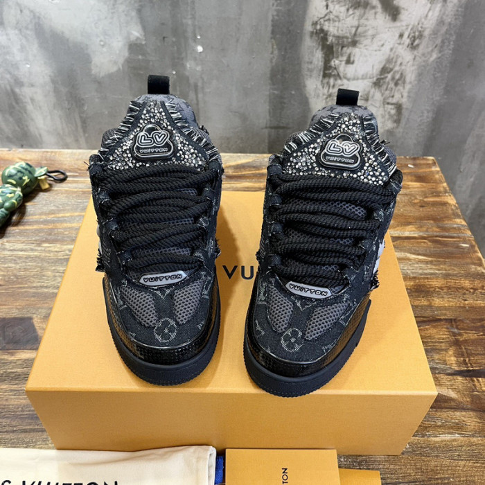 l1vv trainer