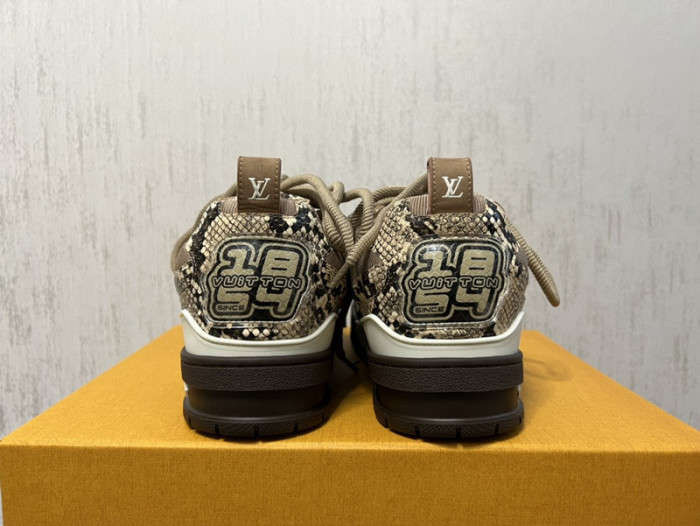l1vv trainer