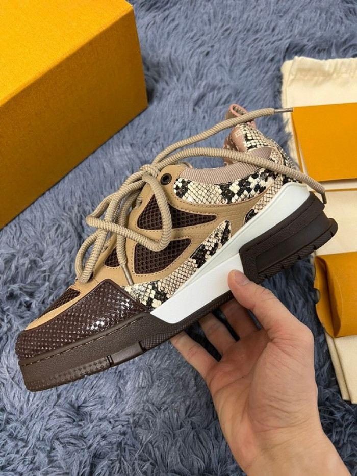 l1vv trainer