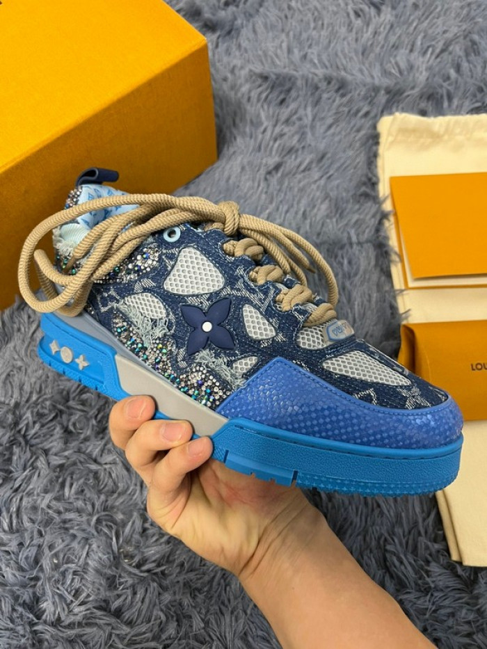 l1vv trainer