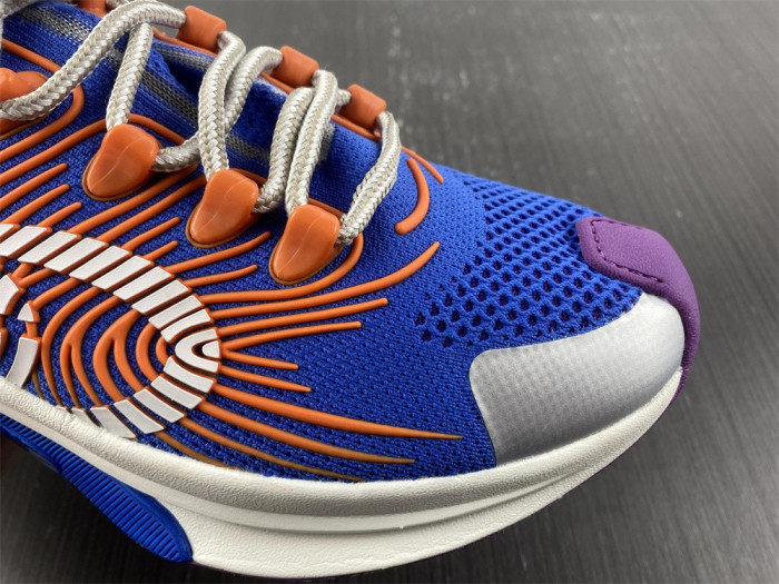 gu run sneaker