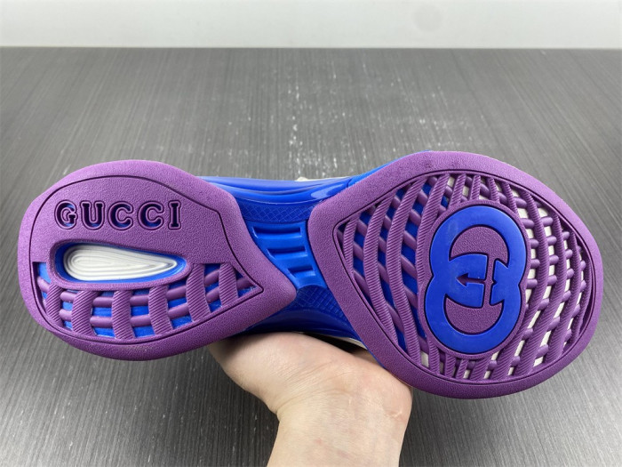 gu run sneaker