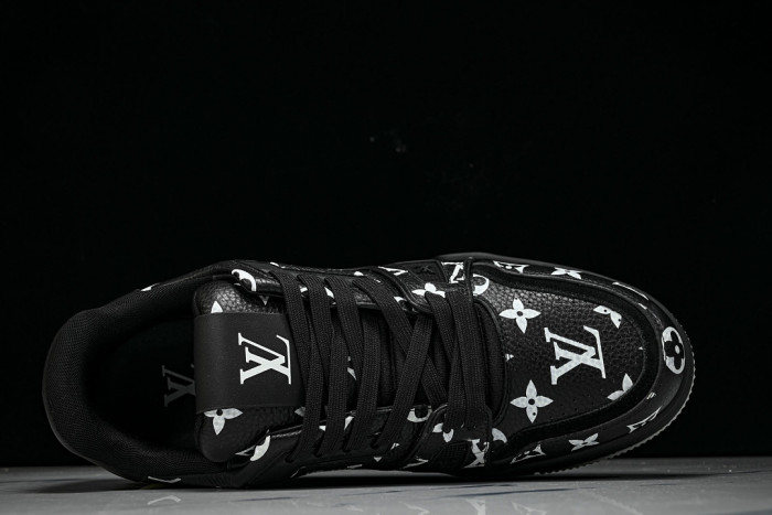 L1VV TRAINER