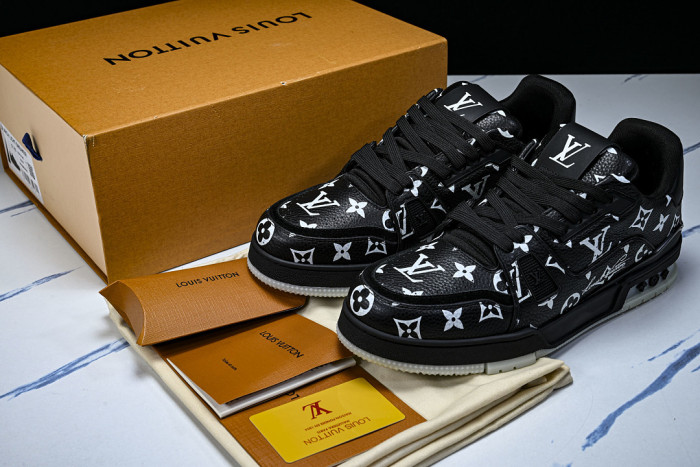 L1VV TRAINER