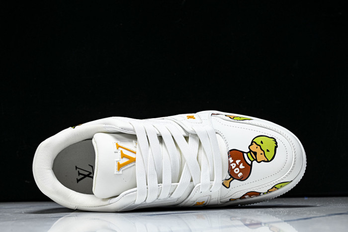 L1VV TRAINER