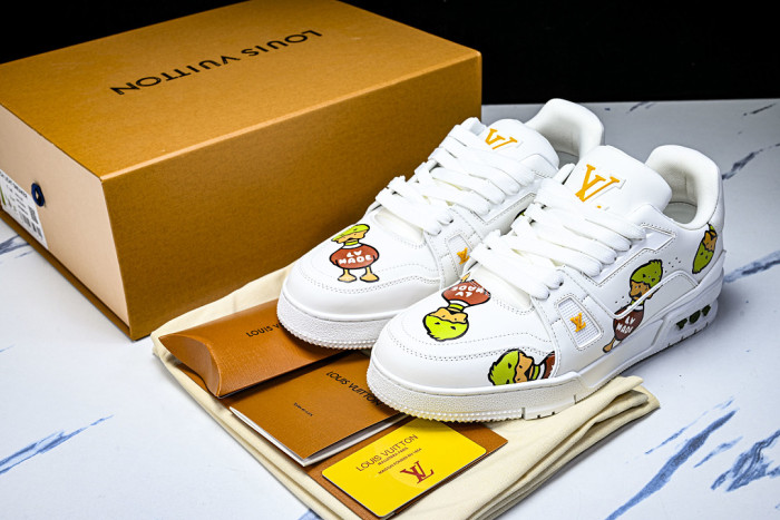 L1VV TRAINER