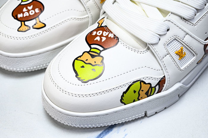 L1VV TRAINER