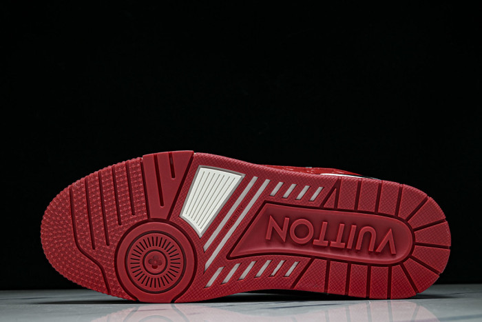 L1VV TRAINER