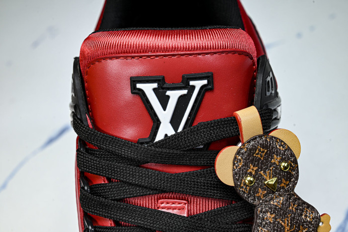 L1VV TRAINER