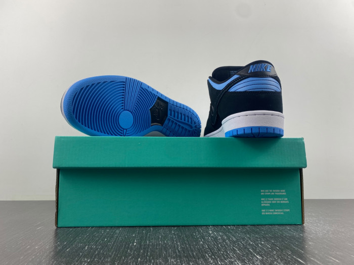 nike sb dunk low black university blue 304292-048