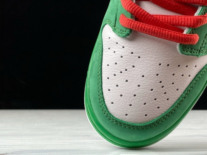 nike dunk sb low heineken 304292-302
