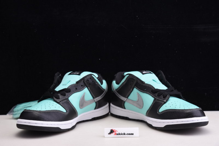 nike dunk sb low diamond S*pply co. "t*f*ny" 304292-402