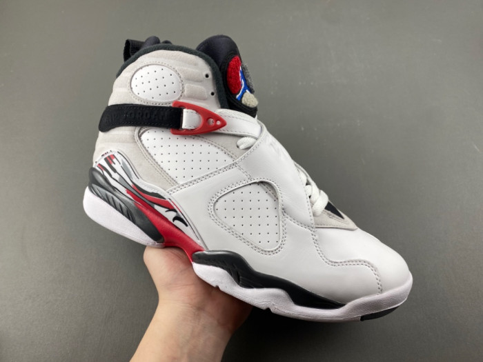 Air Jordan 8 “Bugs Bunny” 305381-100