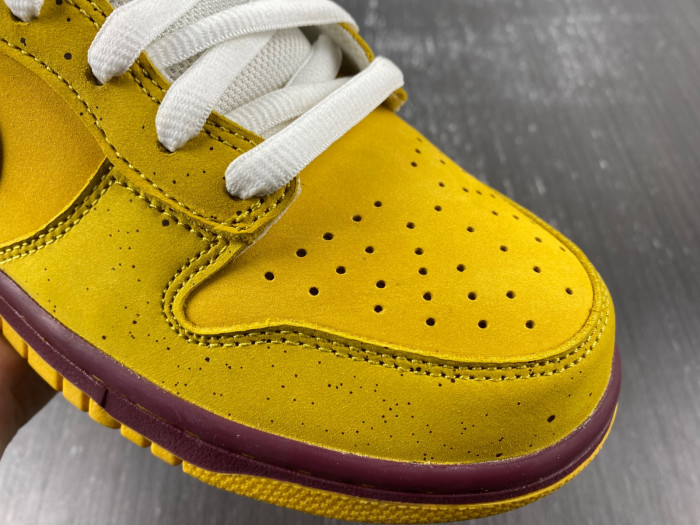 nike sb dunk low yellow lobster 313170-137566