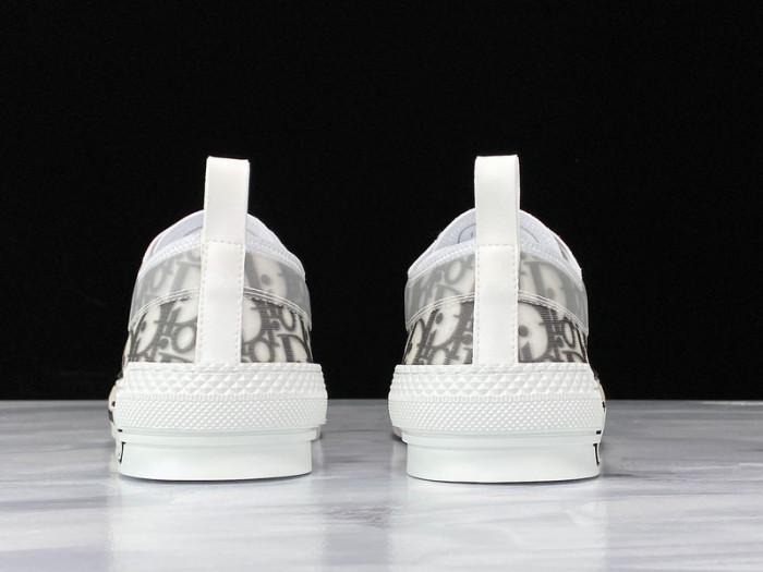 b23 oblique sneaker
