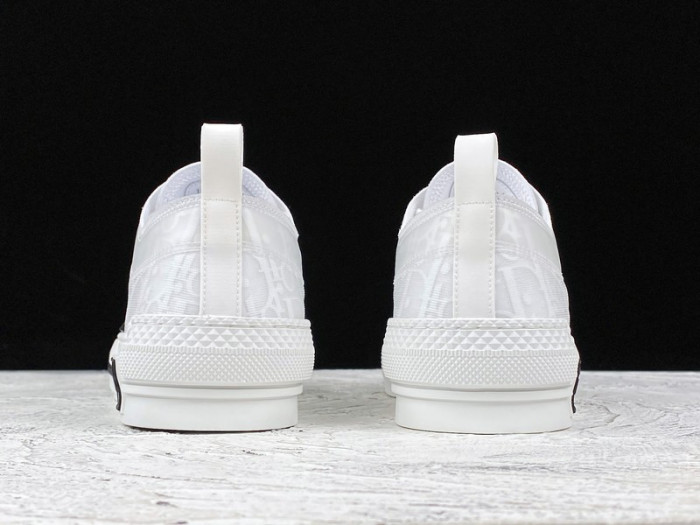 b23 oblique sneaker