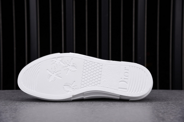 b23 oblique sneaker