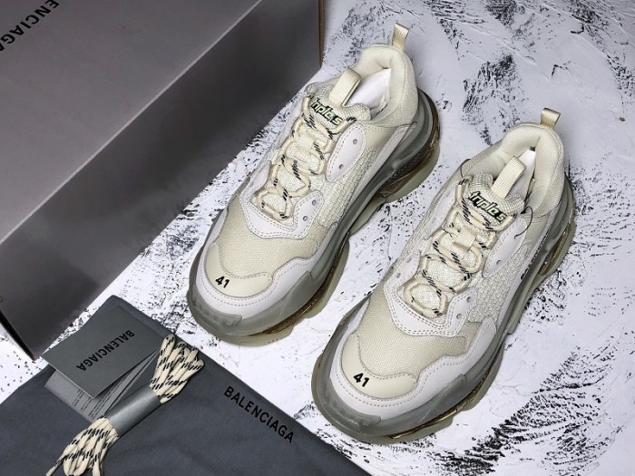 balen triple s trainers clear sole gold and white 541624 w09o1 9005