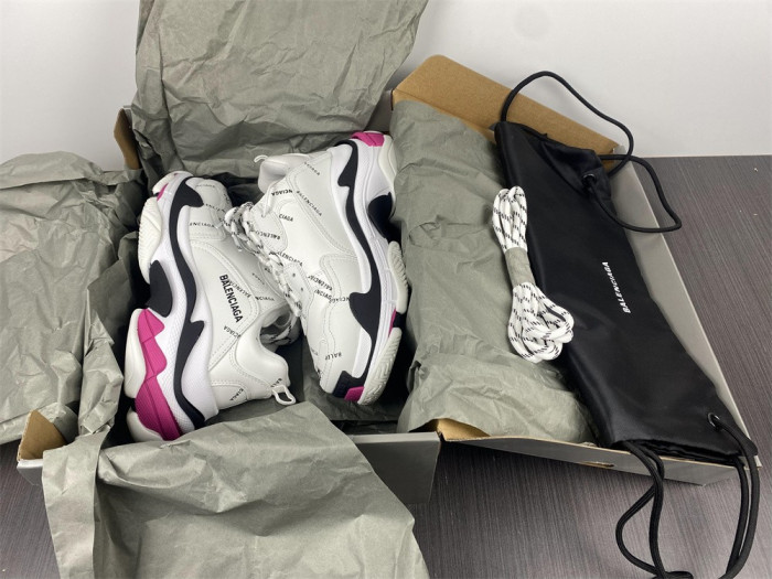 balen sneaker triple.s allover 524039 w2fa4 9155