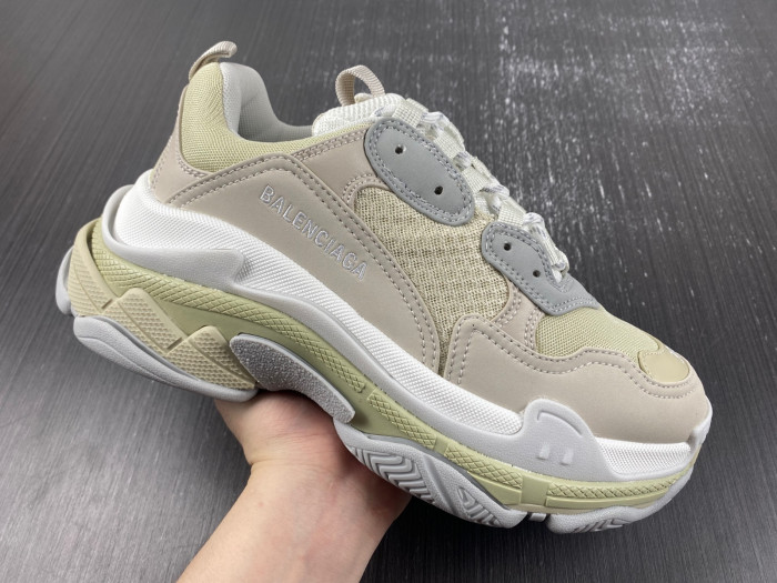 balen triple s white 524039 w2fw4 9790