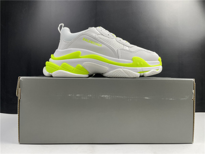 balen triple s sneaker 536737 w0901 9088
