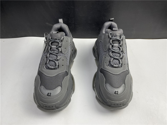balen triple s sneaker