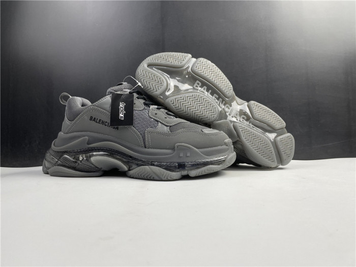 balen triple s sneaker
