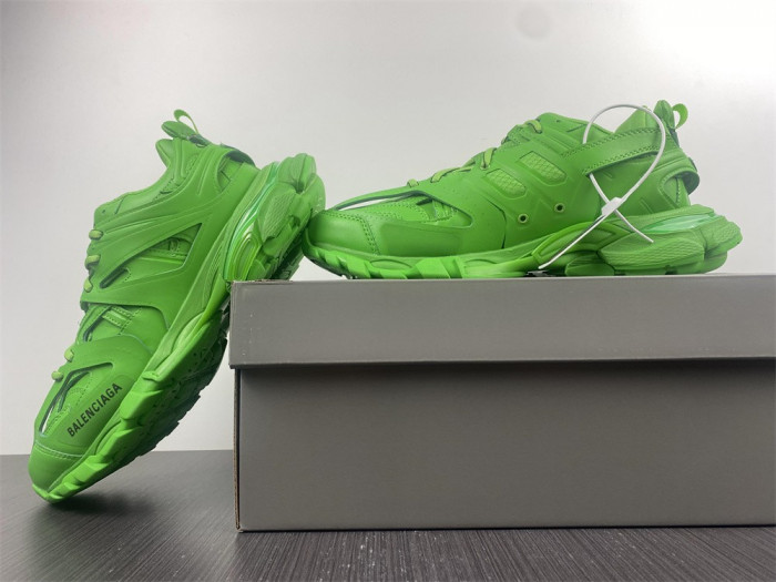 balen track trainer green 542023 w2lb1 3951