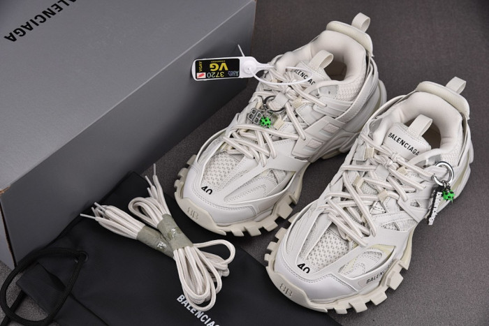 Balen Track Sneakers 542023 WTRH 9000