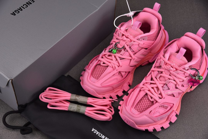 Balen Track Sneakers with Charms 542436 WTRCH 5000