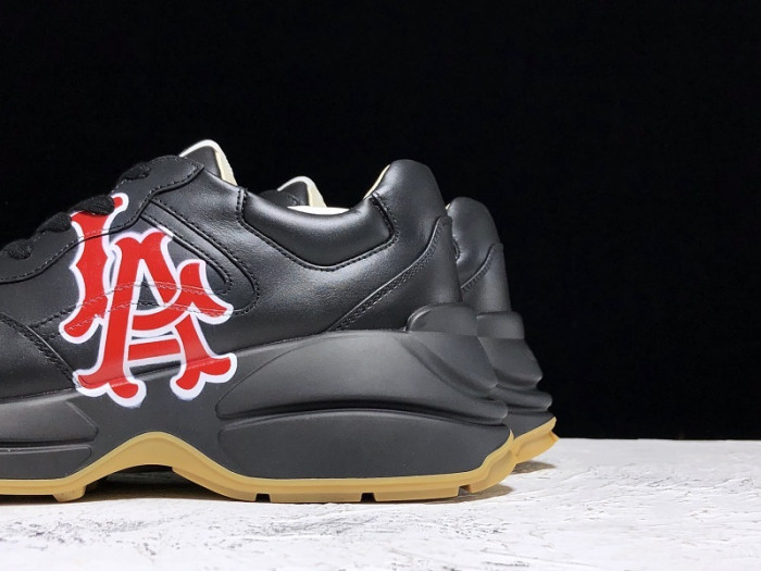 gu rhyton sneaker