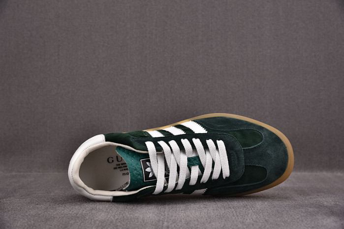 a*d*das x gucc1 gazelle
