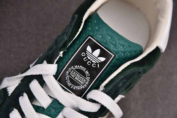 a*d*das x gucc1 gazelle