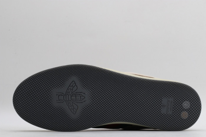 gu screener sneaker