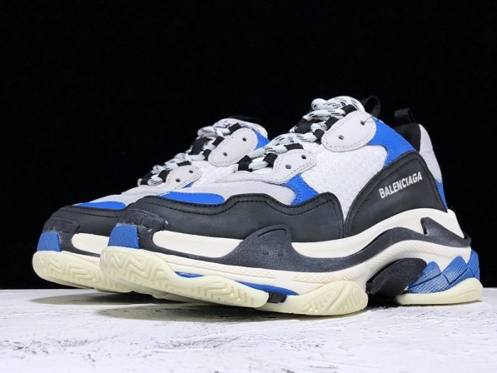 balen triple s trainers clear sole b;ack blue white 541624 w09oh 1007