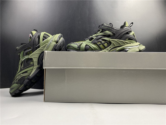 balen track.2 trainer