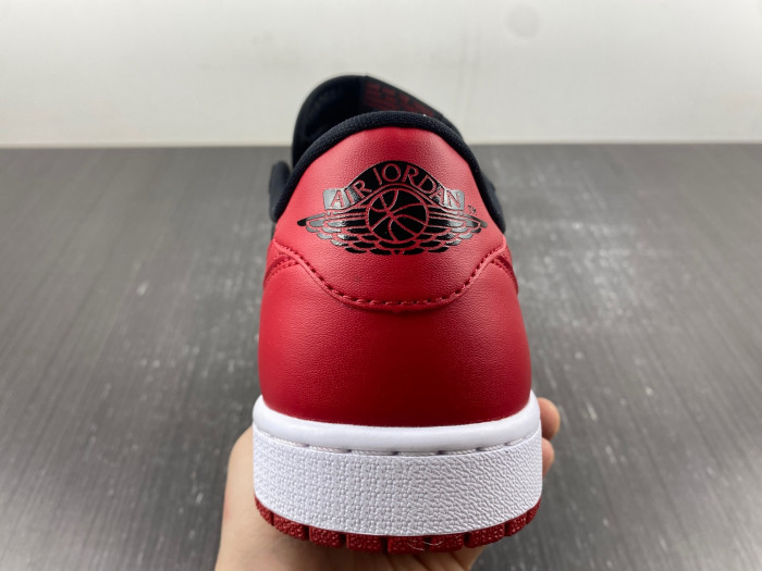 air jordan 1 retro low bred 705329-001