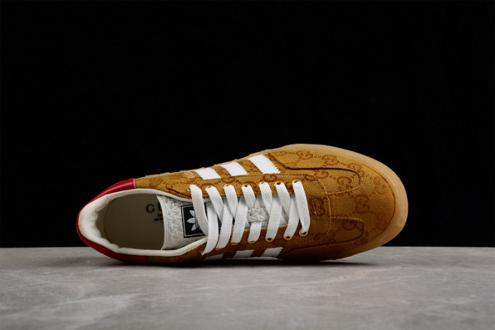 a*d*das x gucc1 gazelle
