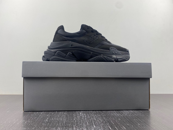 balen triple s nylon black 710157 w3cu1 1000