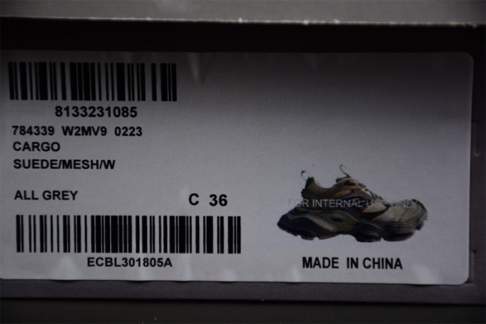Balen Cargo panelled sneakers 784339 W2MV9 0223