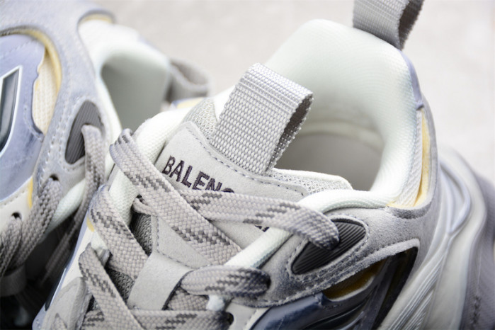 Balen Cargo panelled sneakers 784339 W2MV9 0223
