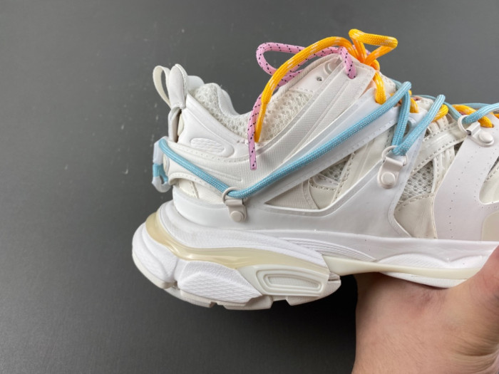 Balen Track Sneakers 800592 WTRHK 0123