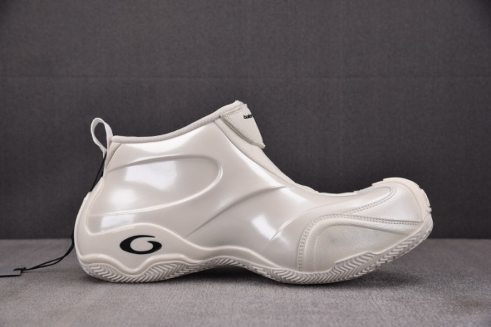 Balen Basketball Sneakers 824909 WBKBM 9000