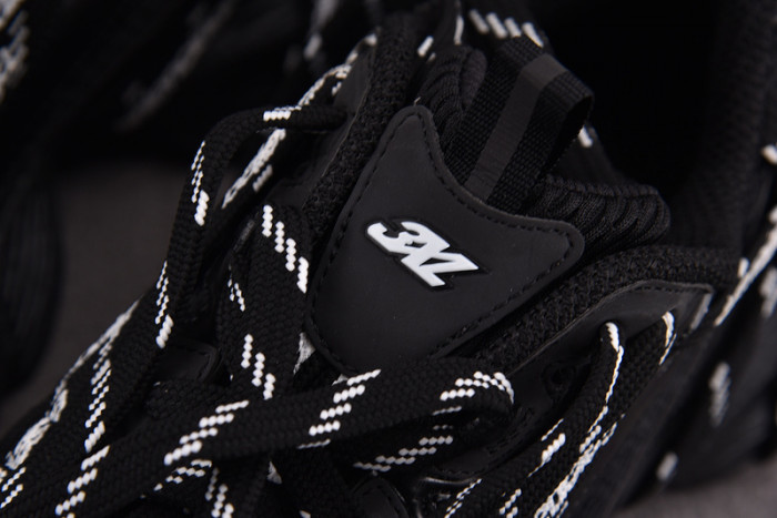 BALEN 3XL SNEAKER 825597 W3XH1 1000