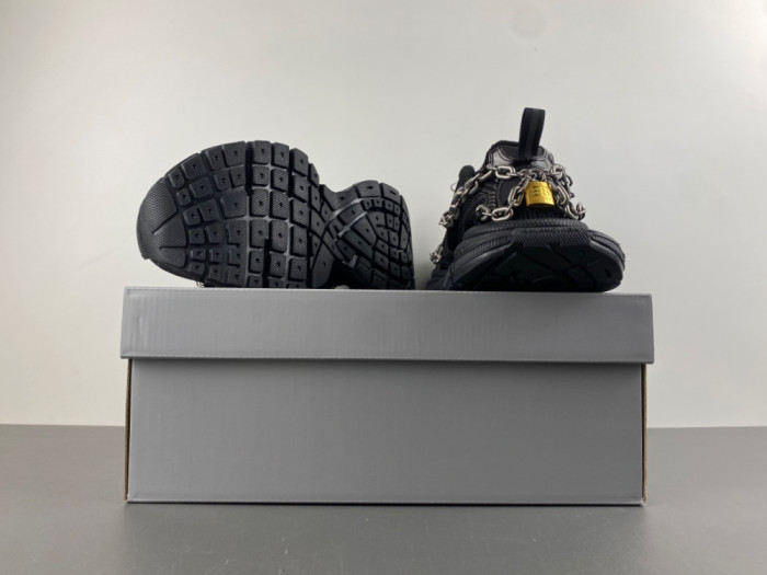 BALEN 3XL SNEAKER 825622 W3XPL 1882