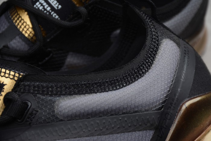 nike air vapormax 2019 black/metallic gold ar6631-002
