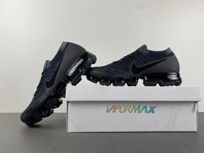 Nike Air VaporMax Flyknit Black Dark Grey 849558-007