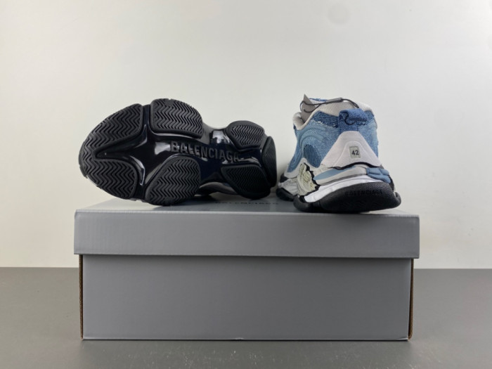 Balen Triple S.2 Sneaker 865849 WTRS2 0310